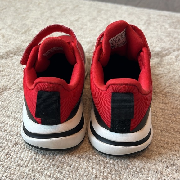 Adidas little boys 1.5 slip on sneaker with Velcro strap - Picture 4 of 5
